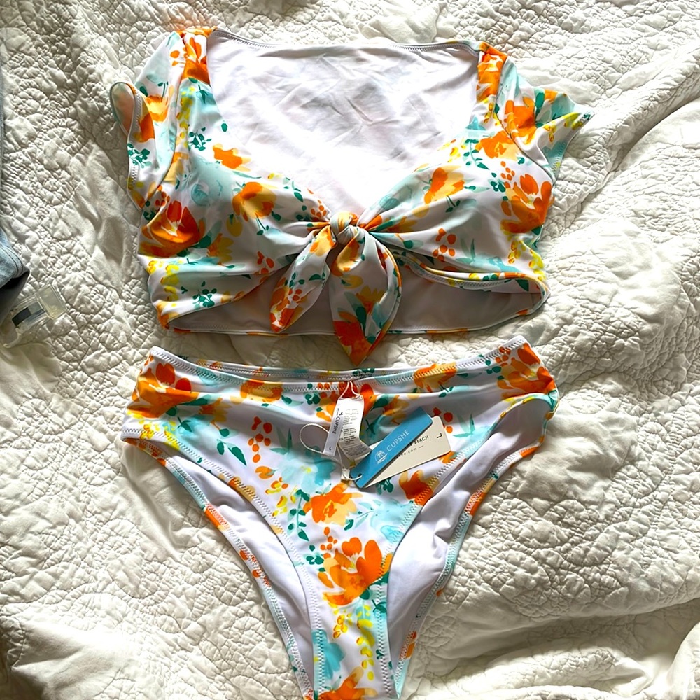 Cupshe swimsuit